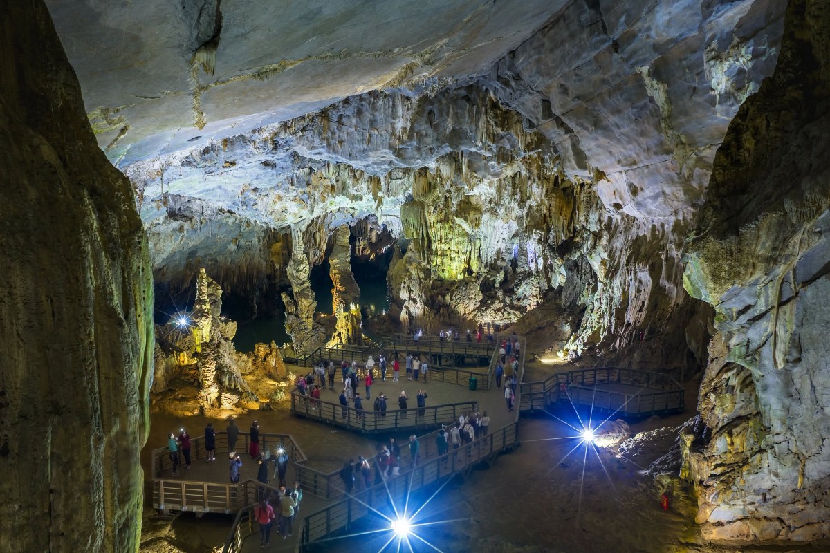 Phong Nha - Kẻ Bàng nổi tiếng với hệ thống hang động quy mô lớn, kỳ vĩ. Ảnh: Phong Nha - Kẻ Bàng