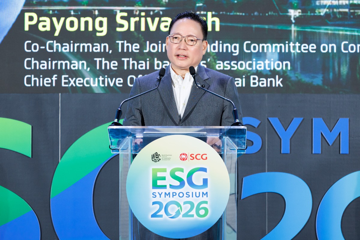 Ông Payong Srivanich, Đồng Chủ tịch Ủy ban Thường trực Liên hợp về Thương mại, Công nghiệp và Ngân hàng chia sẻ về vai trò của doanh nghiệp trong hỗ trợ SME.