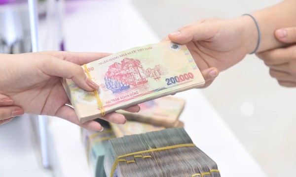 Giảm hạn mức tín dụng năm 2027 với ngân hàng vi phạm chỉ đạo giảm lãi suất