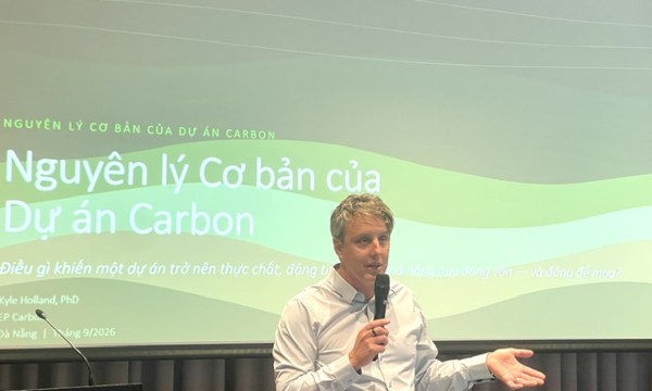 Phát triển thị trường carbon: Kinh nghiệm quốc tế và bài học chiến lược cho Việt Nam
