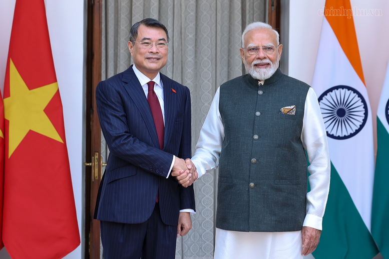 Vietnam, India set $25 bln trade target, deepen economic connectivity