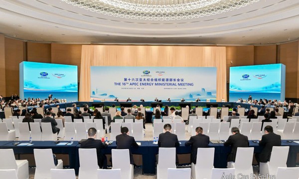 APEC đạt đồng thuận về hợp tác năng lượng và chuyển đổi xanh