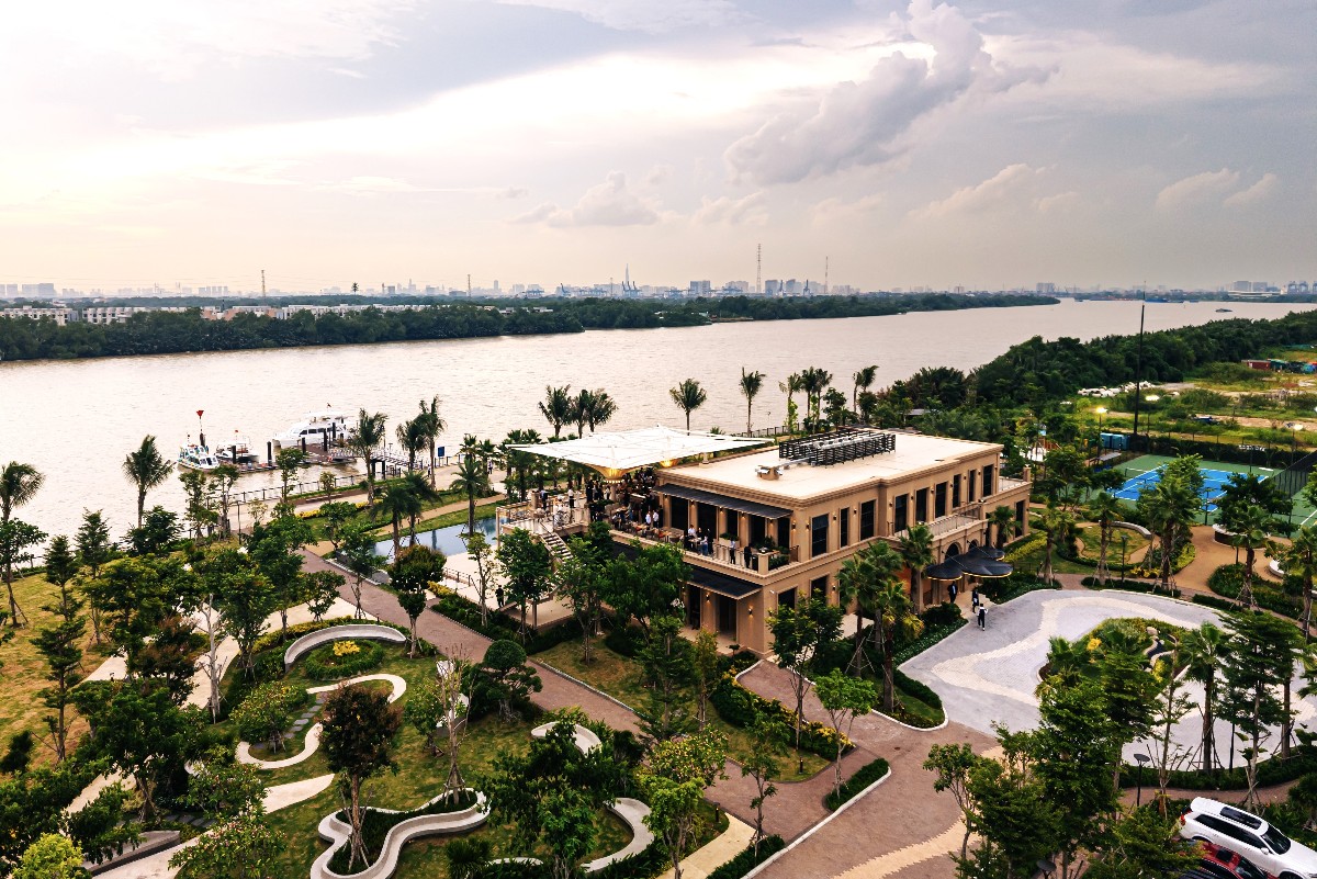 Elyse Island lưu giữ trọn vẹn đặc tính sinh thái đảo tự nhiên, mang đến trải nghiệm sống nghỉ dưỡng đẳng cấp.