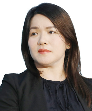 Ms. Nguyen Dang Thu Cuc, National Ozone Coordinator, Department of Climate Change, Ministry of Agriculture and Environment