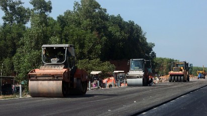Construction sector maintains positive growth