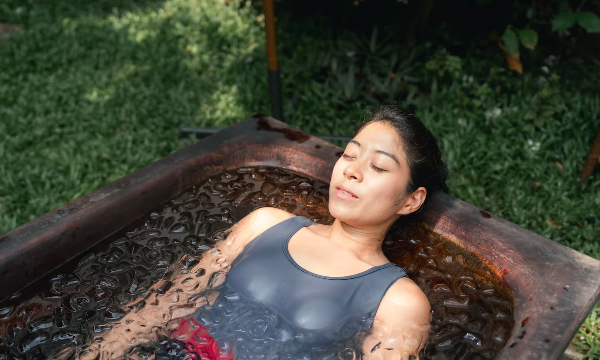 Giúp cơ thể làm quen với liệu pháp ngâm lạnh