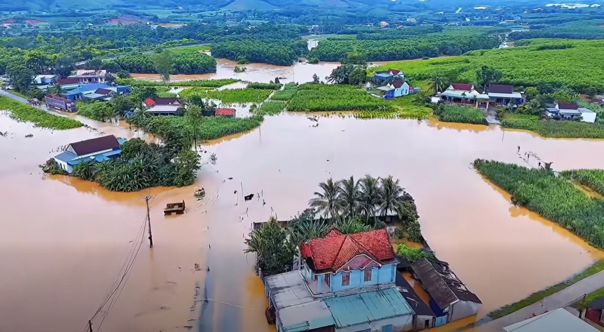 Nước lũ dâng cao tại khu vực xã Nghĩa Lộc, tỉnh Nghệ An. Ảnh: UBND Nghĩa Lộc