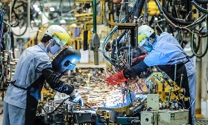 Ảnh minh hoạ: Hướng tới mục tiêu năm 2030, ngành sản xuất Việt Nam cần sớm xây dựng những nền tảng thiết thực như năng lượng sạch, hạ tầng số chung, sự liên kết giữa các doanh nghiệp