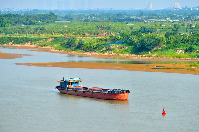 Trước nguy cơ hạn hán và thiếu nước, yêu cầu đặt ra là phải chủ động ứng phó từ sớm, từ xa, điều hòa và phân phối tài nguyên nước theo từng lưu vực sông. Ảnh minh họa. Nguồn: Chinhphu.vn