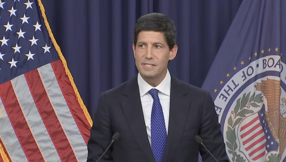 Chủ tịch Fed Kevin Warsh tại cuộc họp báo ngày 16/9 - Ảnh chụp màn hình.