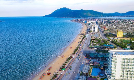 Biển Thiên Cầm. Ảnh: Đình Nhất
