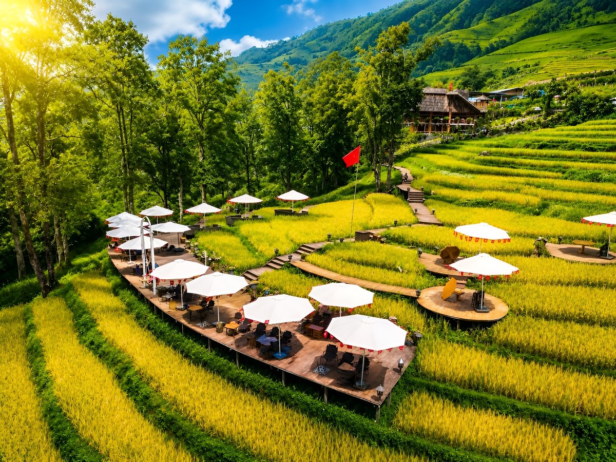 Một năm sau sáp nhập địa giới hành chính, Lào Cai đã định vị thương hiệu du lịch cộng đồng dẫn đầu cả nước. Ảnh: booking.com