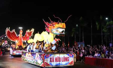 Lạng Sơn khai hội Ánh sáng biên cương, thúc đẩy du lịch đêm và kết nối biên giới