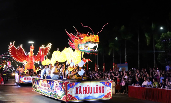 Lạng Sơn khai hội Ánh sáng biên cương, thúc đẩy du lịch đêm và kết nối biên giới