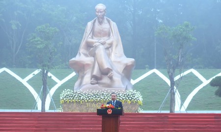 Tổng Bí thư, Chủ tịch nước Tô Lâm phát biểu tại Lễ kỷ niệm 72 năm Ngày Bác Hồ về thăm Đền Hùng và khánh thành Tượng đài “Bác Hồ với ngày hội non sông”. Ảnh: Đăng Khoa/Nhân Dân