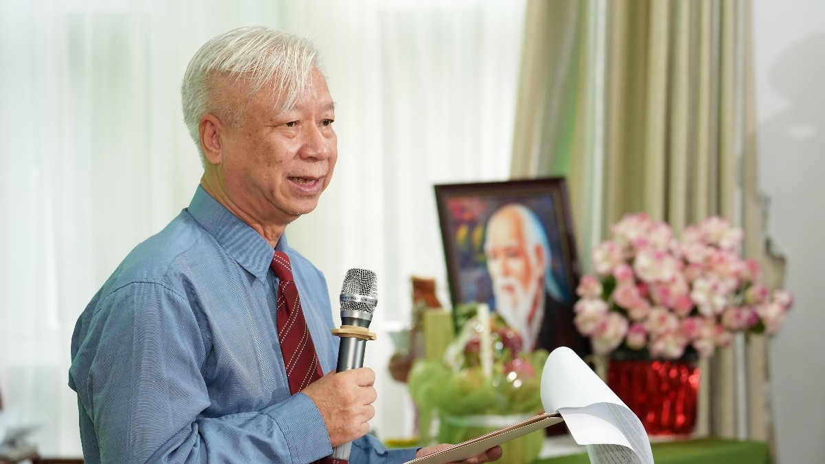 Nhà báo Đào Quang Bính, Phó Chủ tịch Hội đồng Biên tập, Tổng Thư ký Tòa soạn Tạp chí Kinh tế Việt Nam-VnEconomy, phát biểu tại hội thảo.