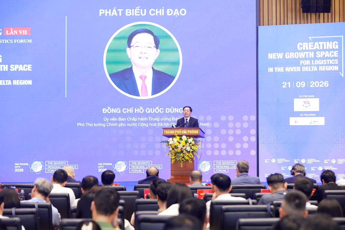 Phó Thủ tướng Hồ Quốc Dũng phát biểu chỉ đạo tại diễn đàn. Ảnh: Vũ Khuê.