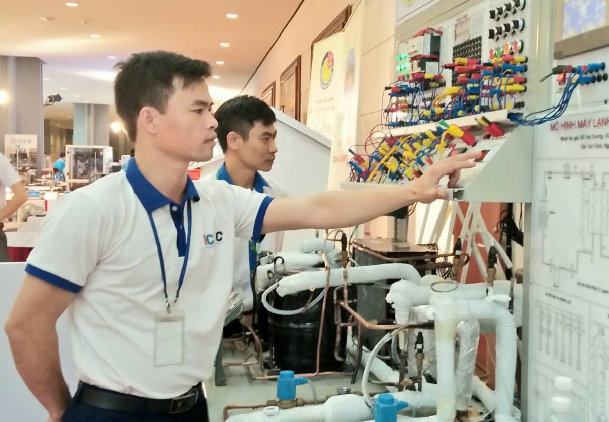 Các cơ sở đào tạo nghề đang chuyển mạnh sang đào tạo ngành nghề thị trường lao động cần. Ảnh minh họa: Thu Hằng.