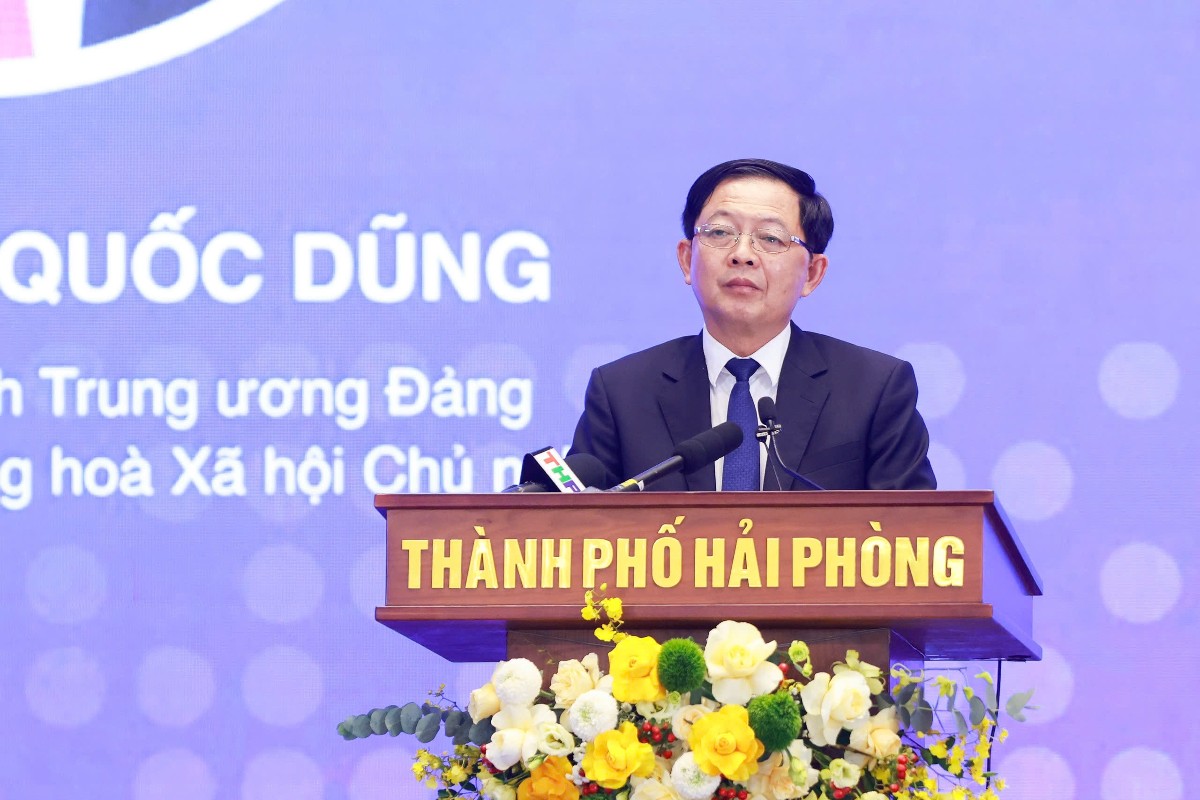 Phó Thủ tướng Chính phủ Hồ Quốc Dũng phát biểu chỉ đạo tại Diễn đàn Logistics Vùng lần VII - 2026. Ảnh: Vũ Khuê.