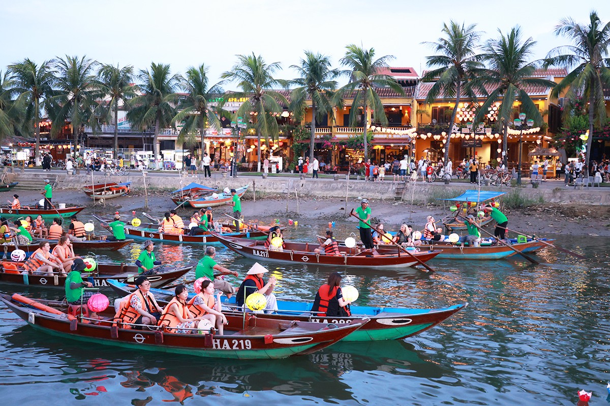 Nghị quyết 26 đã đặt khá rõ yêu cầu tăng cường liên kết chuỗi giá trị giữa lữ hành, vận chuyển, lưu trú... Ảnh minh họa: Cục Du lịch Quốc gia Việt Nam