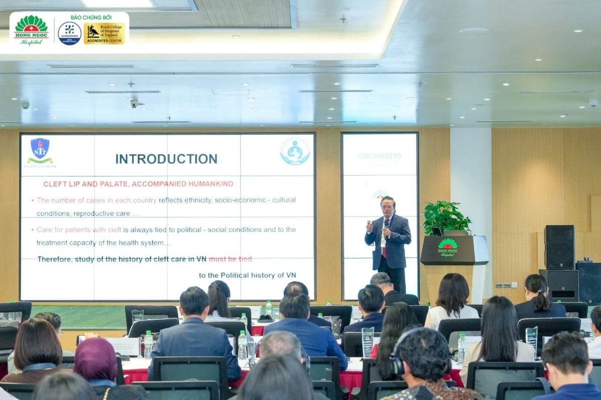 Các chuyên gia và đại biểu tại International Cleft Mastery Summit Hanoi 2026 cùng trao đổi chuyên môn, hướng tới chuẩn hóa quy trình điều trị. Ảnh: Phúc Trường Minh.