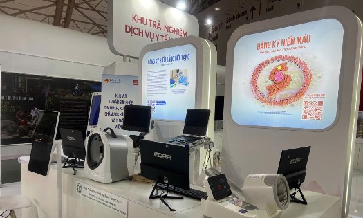Bộ Y tế đề xuất kiểm soát giá từ gốc bằng giải pháp thiết lập cơ chế chia sẻ dữ liệu nội bộ giữa cơ quan hải quan, thuế, y tế... Ảnh: Thu Hằng.