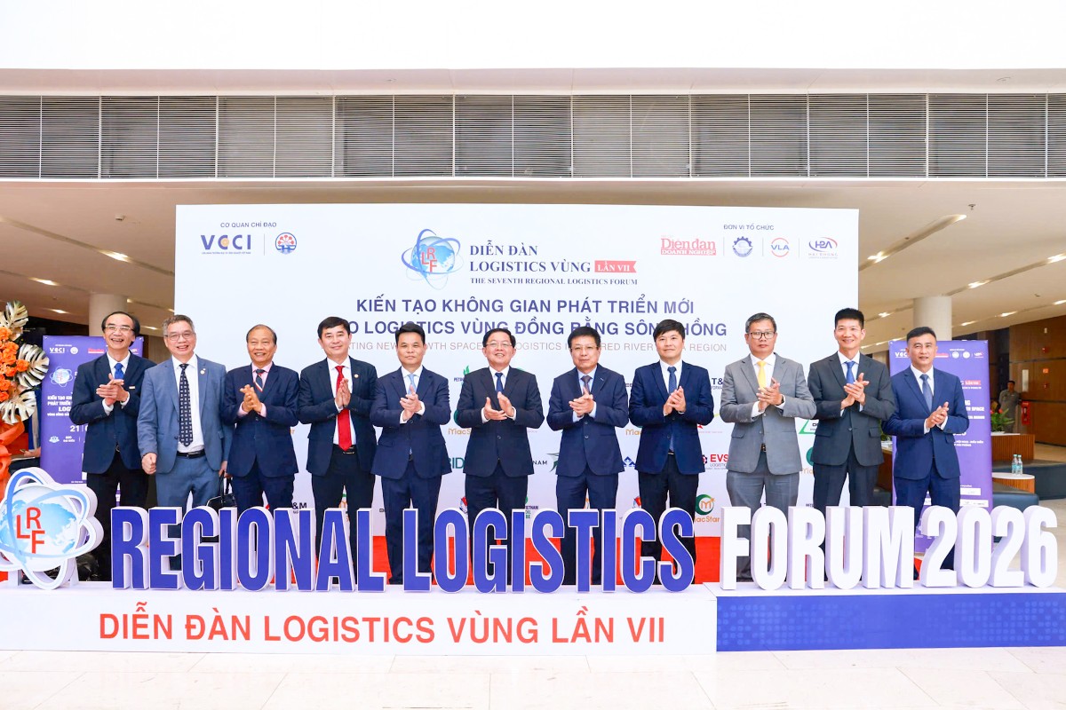 Các đại biểu dự Diễn đàn Logistics vùng Đồng bằng sông Hồng lần thứ VII tại Hải Phòng. Ảnh: BTC