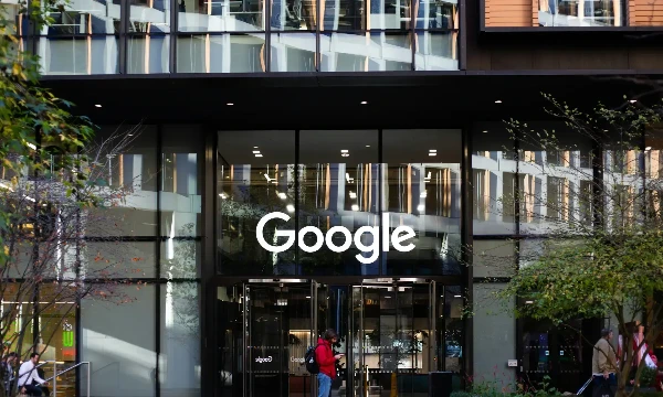 Apple và Google chiêu mộ nhân tài tài sản mã hoá