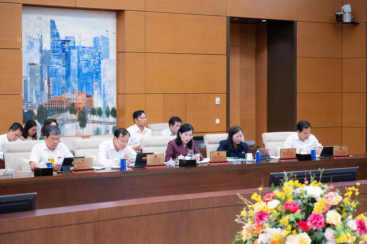 Các đại biểu tham dự Phiên họp. Ảnh: Cổng thông tin điện tử Quốc hội.