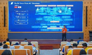 AI không chỉ hỗ trợ tìm kiếm và khai thác thông tin mà còn có thể được đưa vào các quy trình vận hành để tối ưu công việc, nâng cao năng suất và hỗ trợ ra quyết định