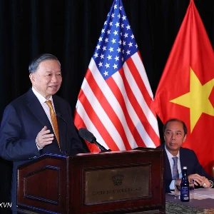 Tổng Bí thư, Chủ tịch nước Tô Lâm phát biểu tại buổi gặp gỡ chuyên gia, trí thức người Việt Nam tại Mỹ Ảnh: TTXVN