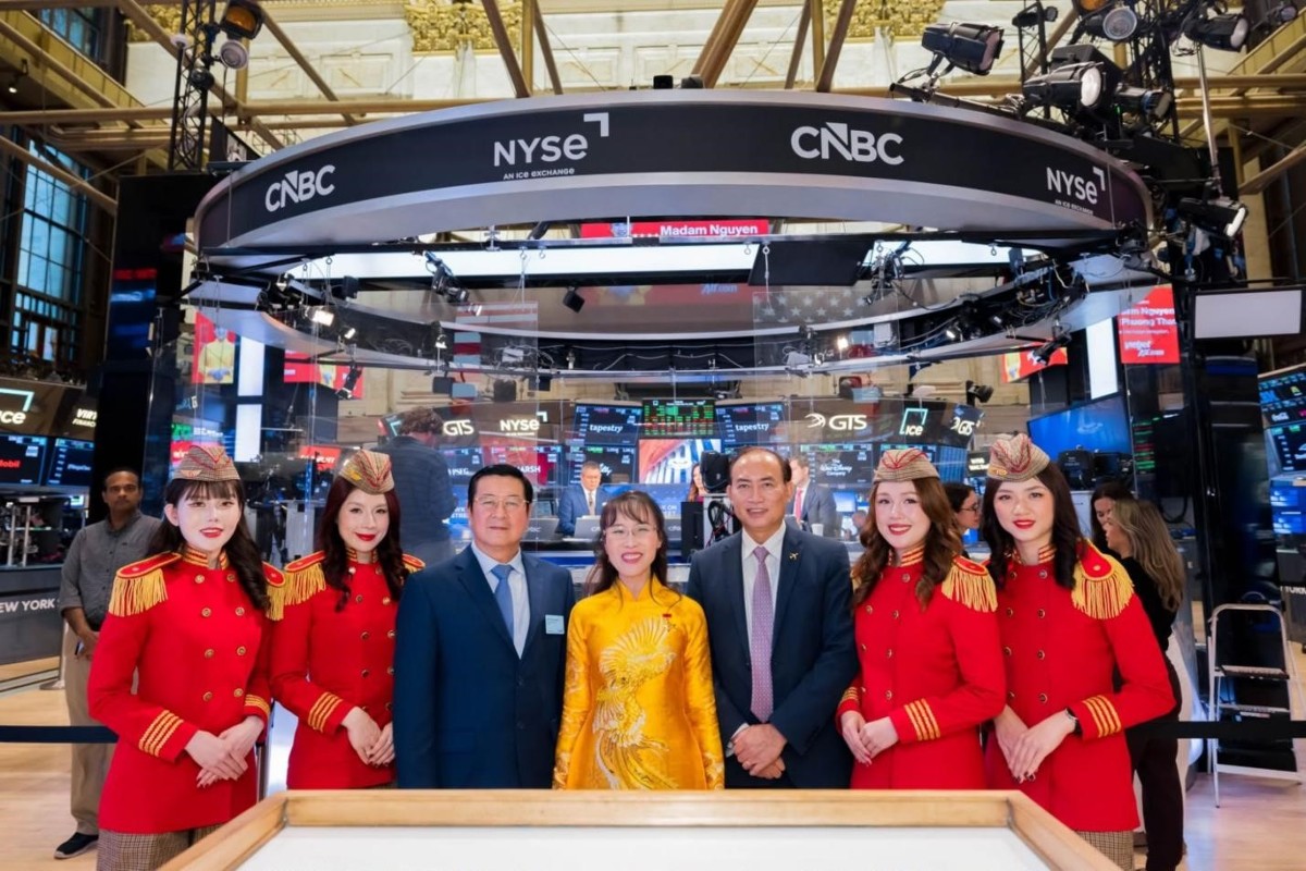 Chủ tịch Sovico, Vietjet Nguyễn Thị Phương Thảo thăm NYSE và dự lễ rung chuông của Ngoại trưởng Mỹ Marco Rubio sáng 21/9. (Hình ảnh do NYSE Group cung cấp).