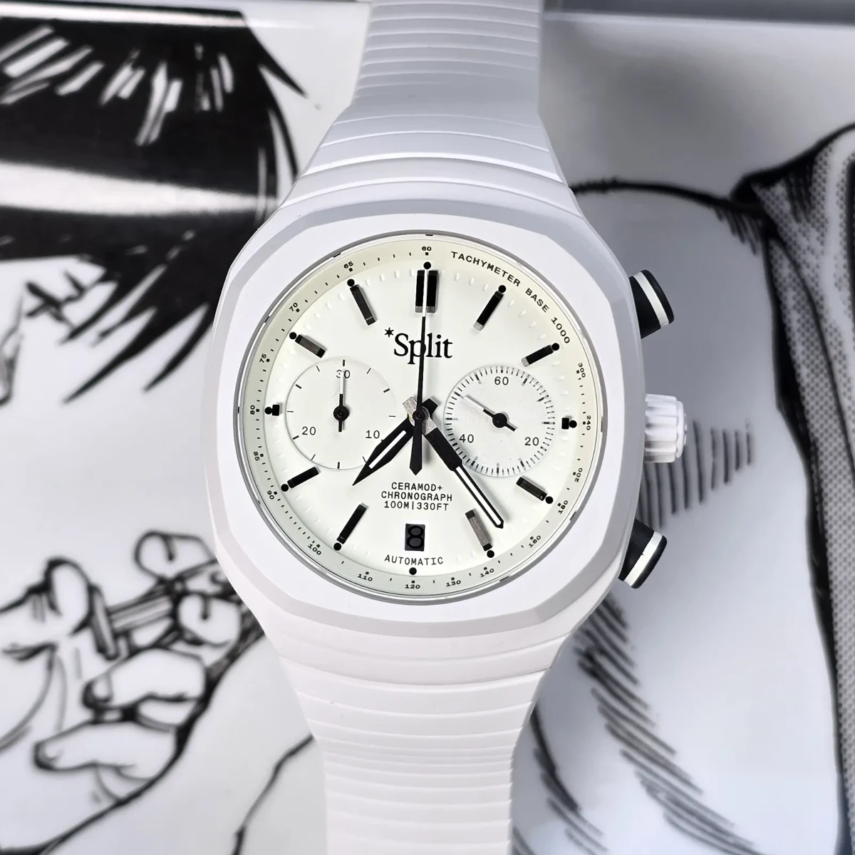 Ảnh: Hourstriker