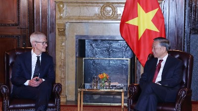 Top Vietnamese leader meets representatives of major US groups in New York