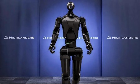 Robot hình người “N” của HighLander tại sự kiện GENIAC của Bộ Kinh tế, Thương mại và Công nghiệp Nhật Bản (METI) ở Tokyo ngày 9/9/2026. Ảnh: METI