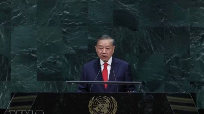 Top Vietnamese leader makes suggestions for managing global change at UNGA 81