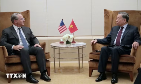 Tổng Bí thư, Chủ tịch nước Tô Lâm tiếp ông Troy Rohrbaugh, Đồng Tổng Giám đốc toàn cầu Ngân hàng JPMorgan Chase - Ảnh: TTXVN