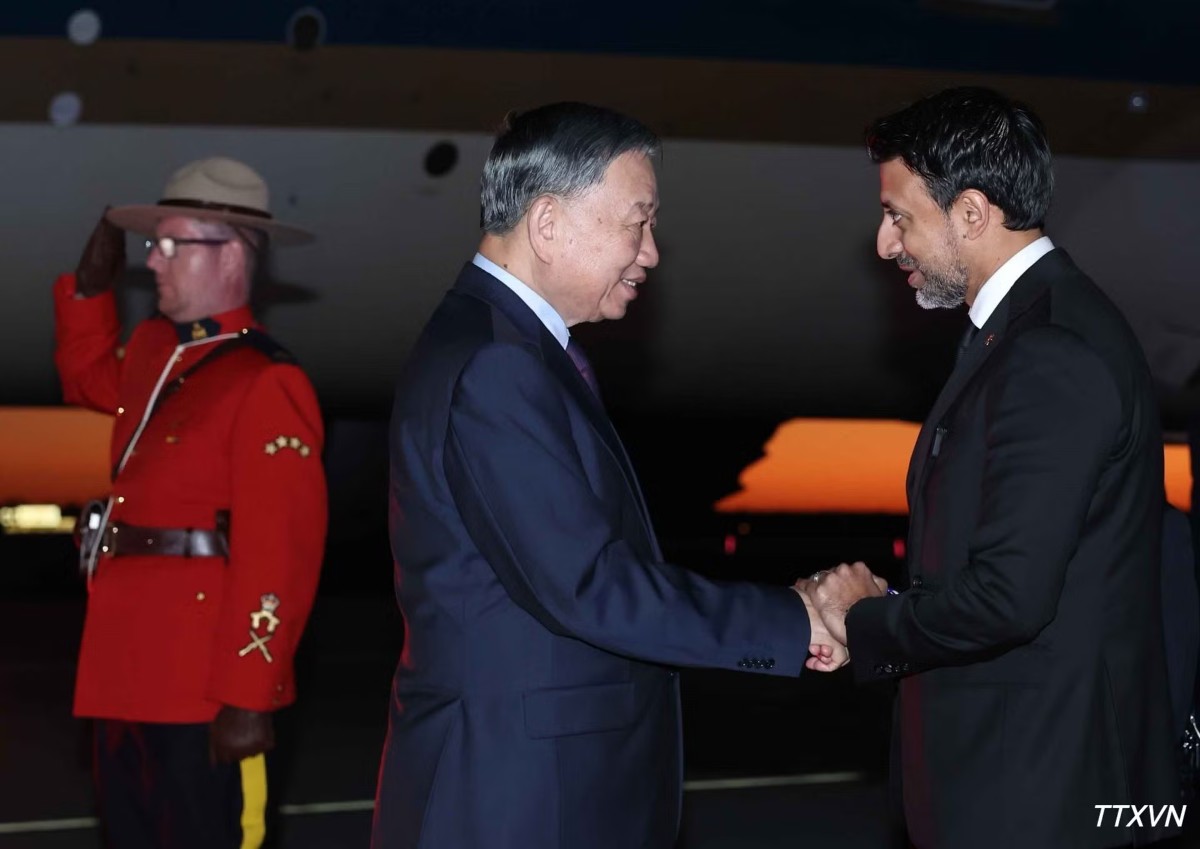 Tổng Bí thư, Chủ tịch nước Tô Lâm đến thủ đô Ottawa, bắt đầu chuyến thăm cấp Nhà nước tới Canada. Ảnh: Thống Nhất/TTXVN