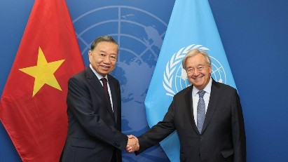 General Secretary and President To Lam meets UN Secretary-General Antonio Guterres