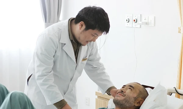 Xây dựng hệ sinh thái du lịch y tế chuẩn hóa về dịch vụ