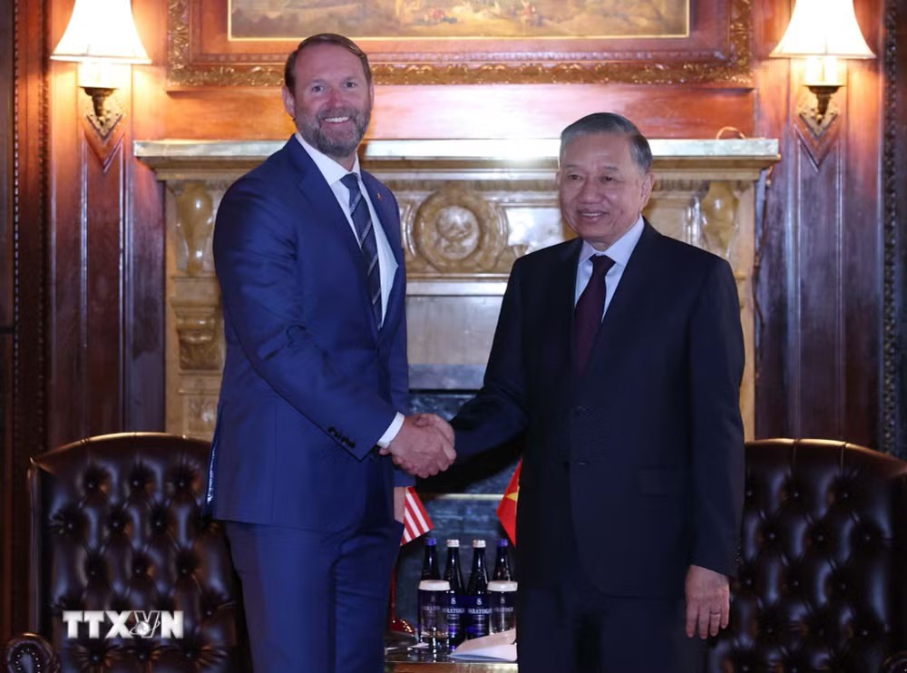 Tổng Bí thư, Chủ tịch nước Tô Lâm tiếp ông William Nathan Franklin, Chủ tịch kiêm Nhà sáng lập Tập đoàn Pacifico Energy - Ảnh: TTXVN
