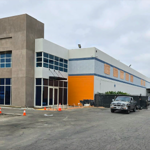 Nhà máy liên doanh lắp ráp UAV tại Garden Grove, California (Mỹ).