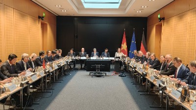 Vietnam, Germany boost high-speed rail cooperation