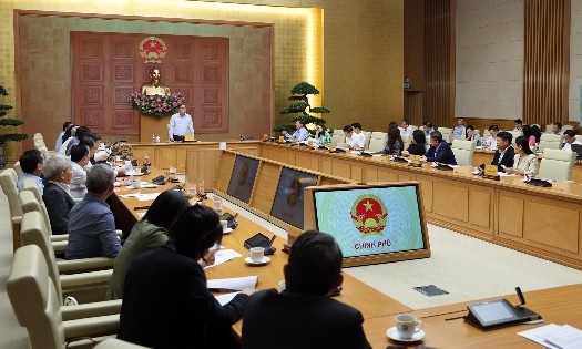 Permanent Deputy Prime Minister Pham Gia Tuc had a meeting with leading agro-forestry-fishery associations and enterprises on September 25. (Photo: chinhphu.vn)