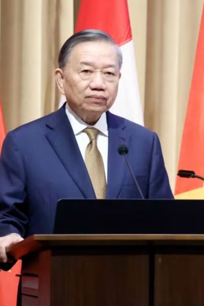 Vietnam ready to work with Canada to build substantive Strategic Partnership: Top leader