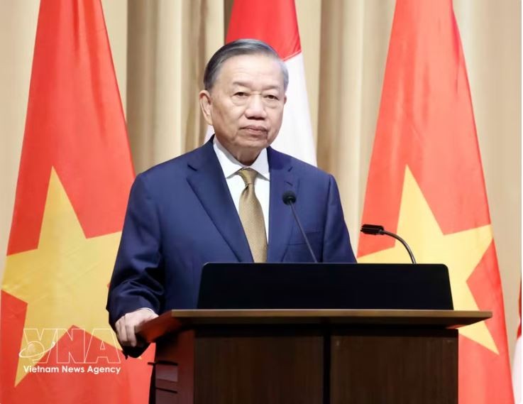 Vietnam ready to work with Canada to build substantive Strategic Partnership: Top leader