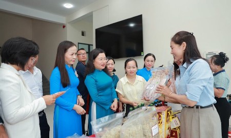 “Trạm xanh Hà Tĩnh” hỗ trợ phụ nữ khởi nghiệp, phát triển sản phẩm