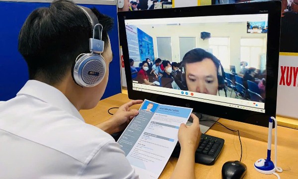 Doanh nghiệp không được cắt giảm tiền lương khác khi tăng lương tối thiểu từ năm 2027