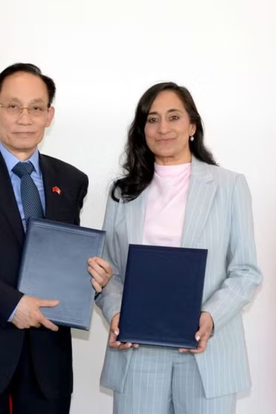 Vietnam, Canada adopt Action Plan to implement Strategic Partnership