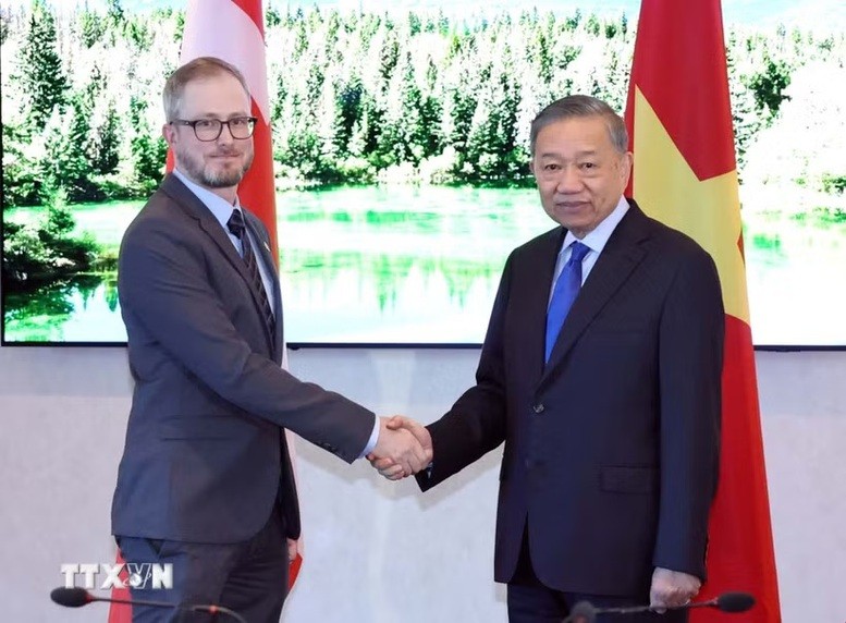 Tổng Bí thư, Chủ tịch nước Tô Lâm tiếp Tổng Bí thư Đảng Cộng sản Canada Drew Garvie - Ảnh: TTXVN